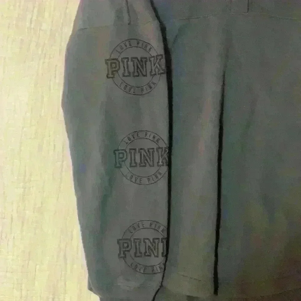 PINK Sweatshirt